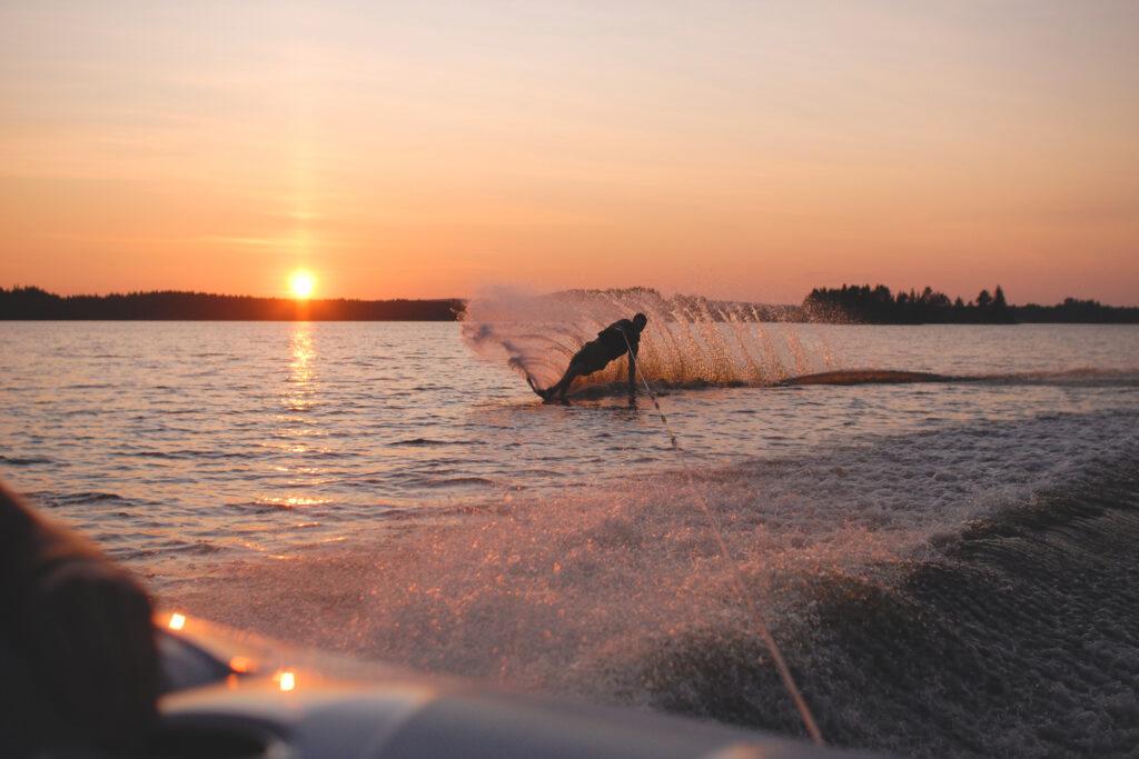 Water skiing in the midnight sun